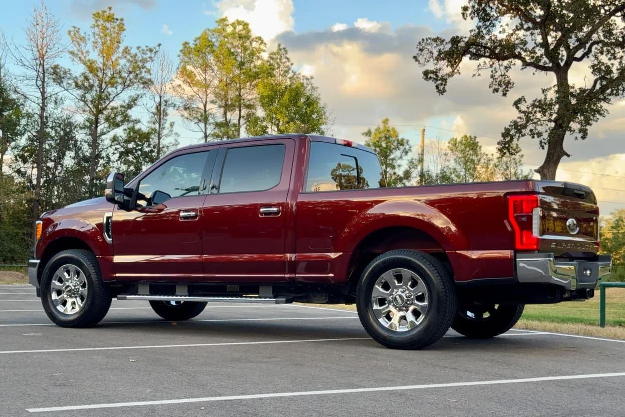 2017 Ford F-250 Super Duty Lariat, view