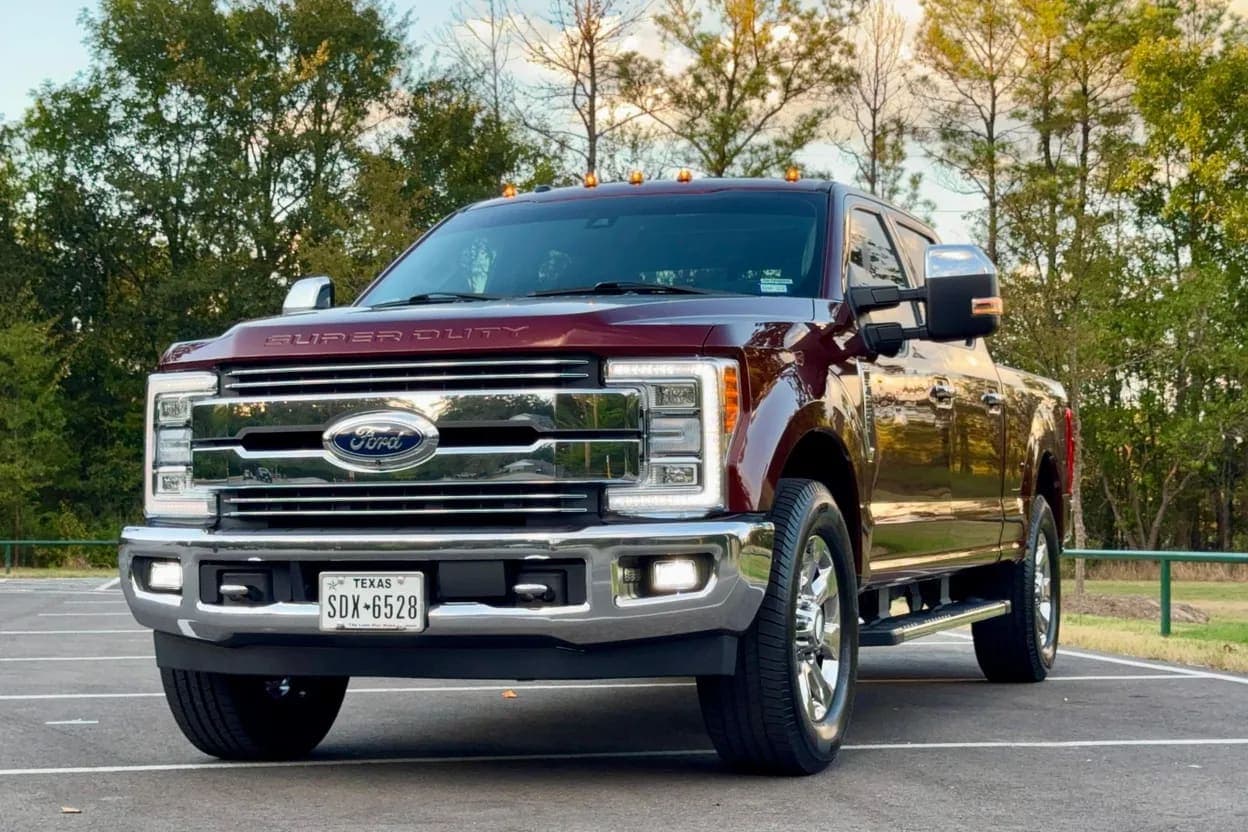 2017 Ford F-250 Super Duty Lariat, view