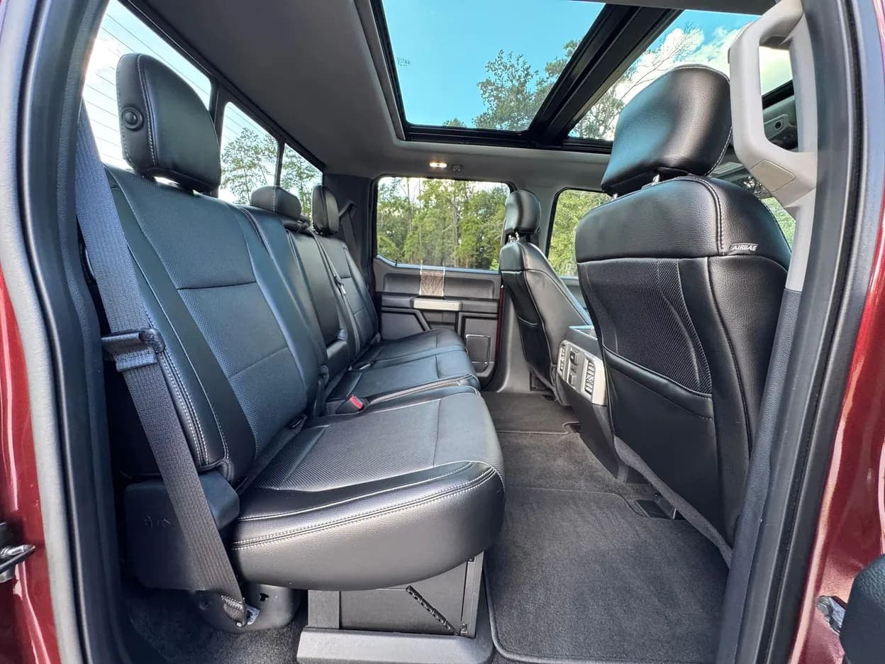 2017 Ford F-250 Super Duty Lariat, view