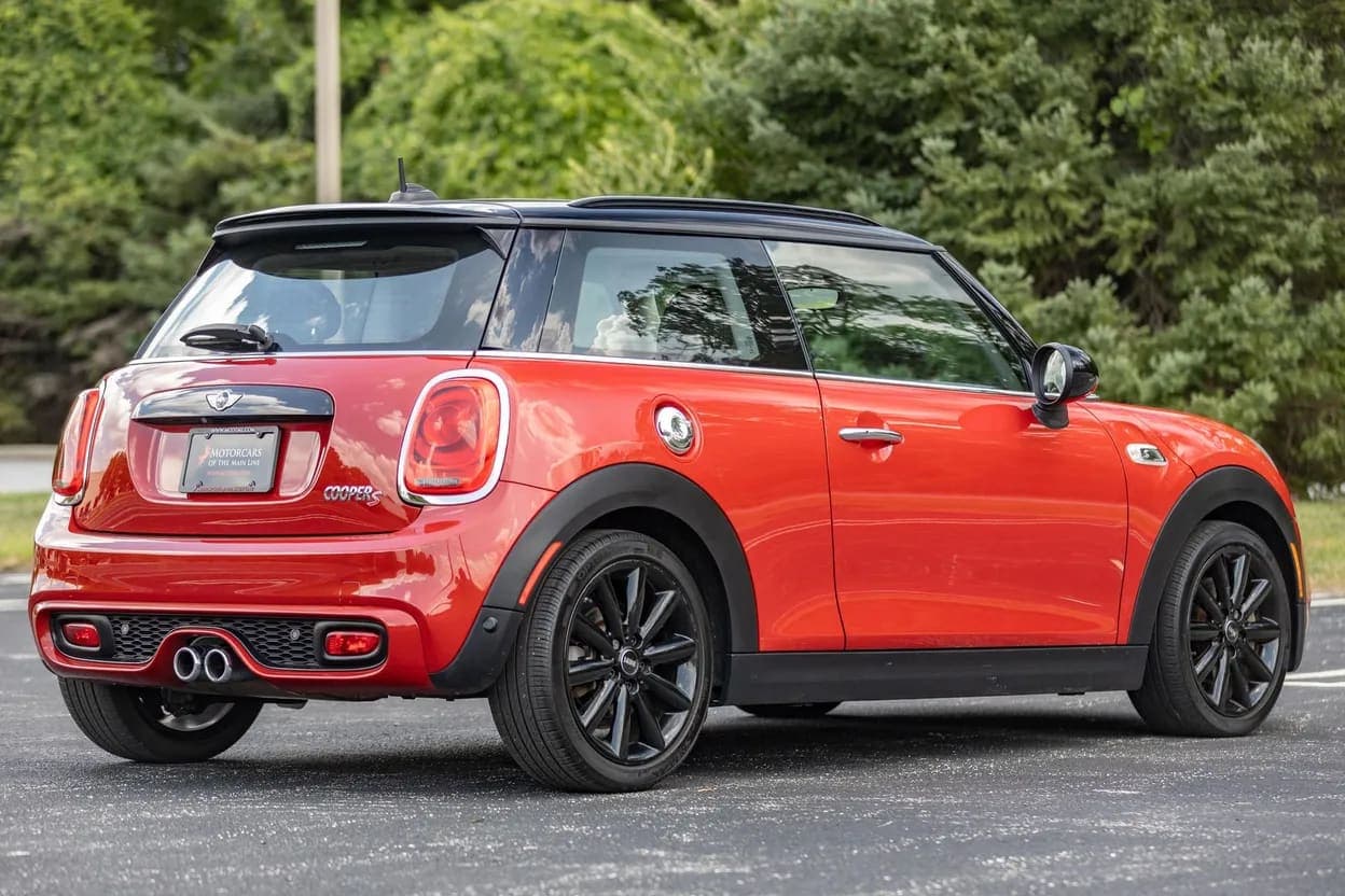 2017 MINI Cooper S, view