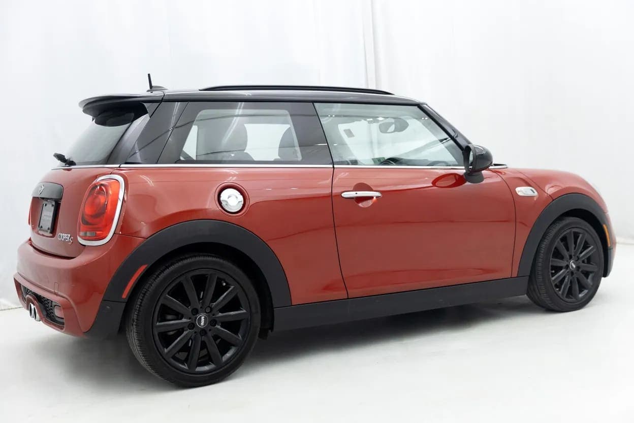2017 MINI Cooper S, view