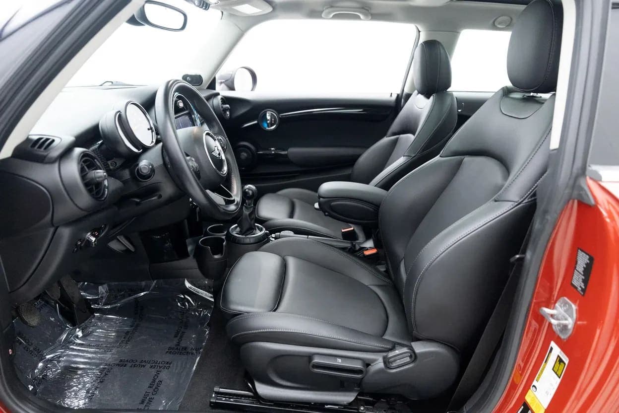 2017 MINI Cooper S, view