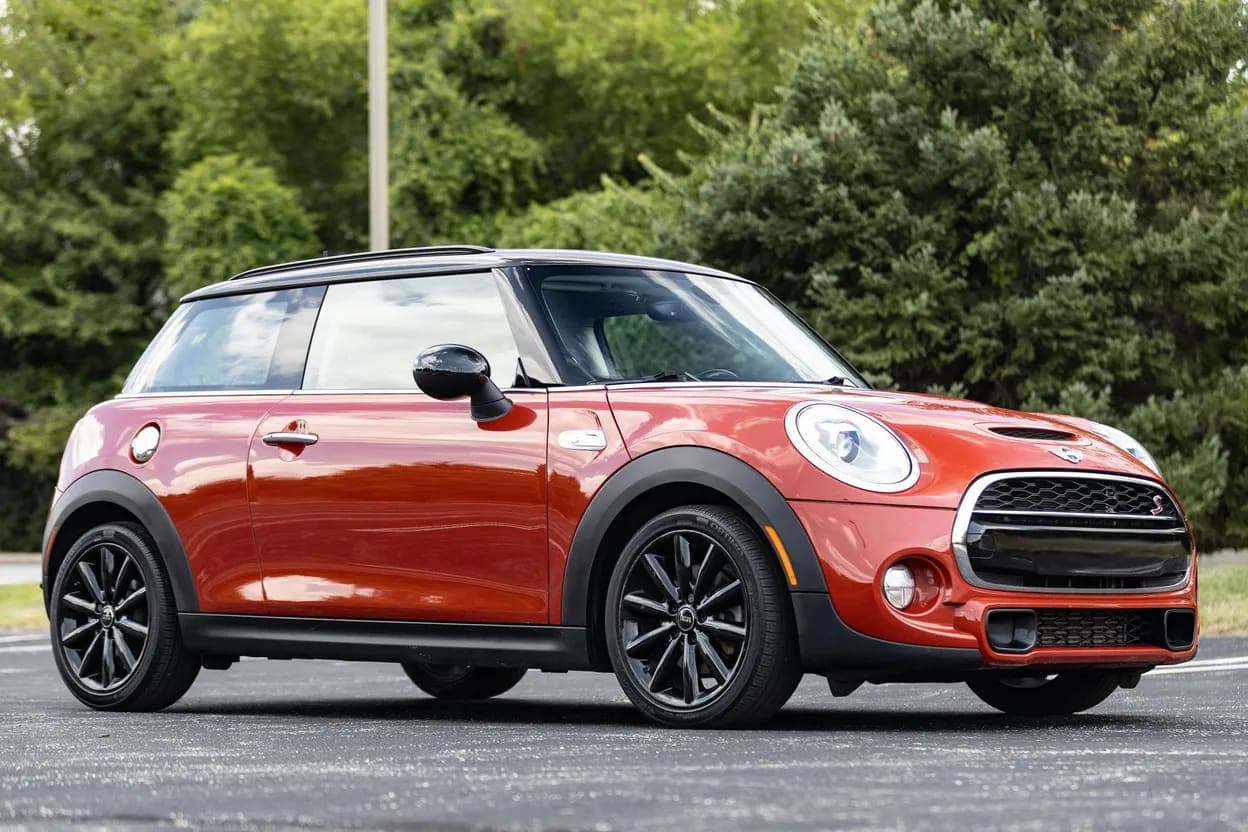 2017 MINI Cooper S, view