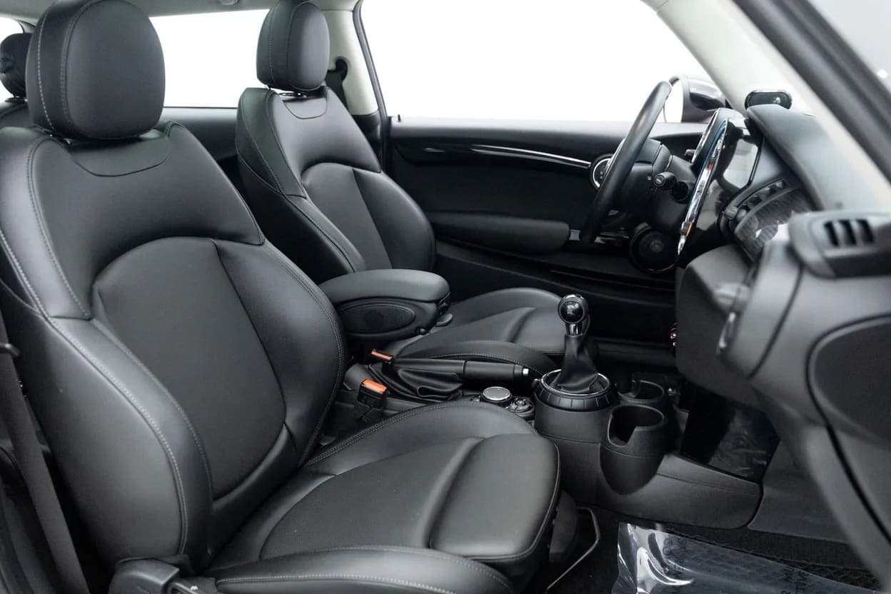 2017 MINI Cooper S, view